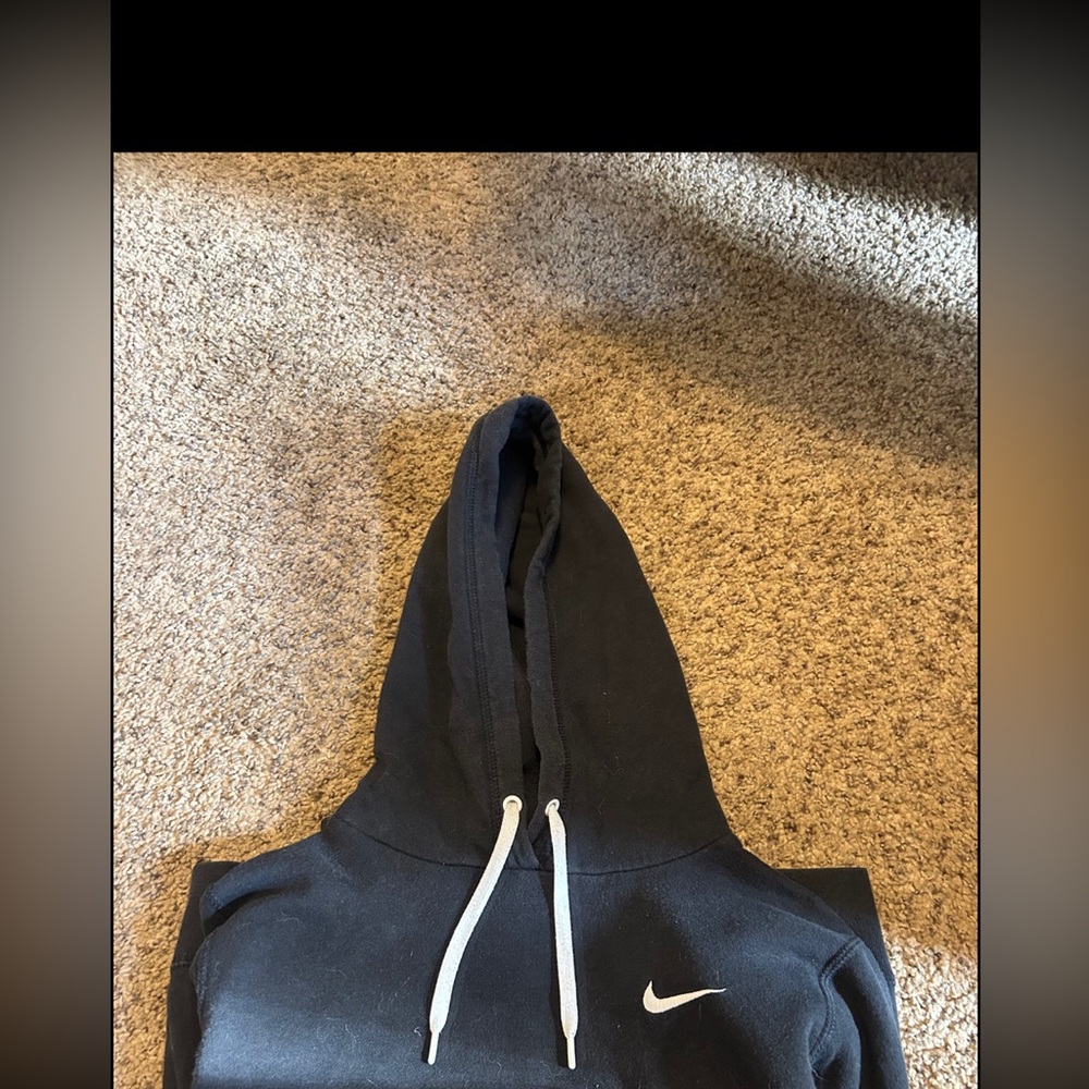 Women’s Nike Sweatshirt